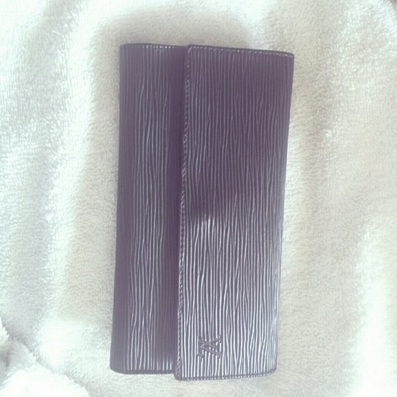 Louis Vuitton wallet