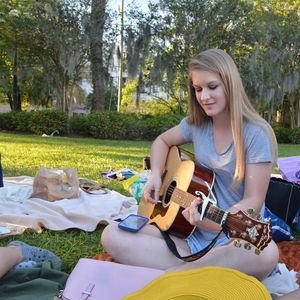 Meet your Posher, Bella