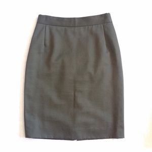 Independent Designer Skirts - Gray Pencil Skirt ⭐️ NWOT Independent Designer Skirts - Gray Pencil Skirt ⭐️ NWOT