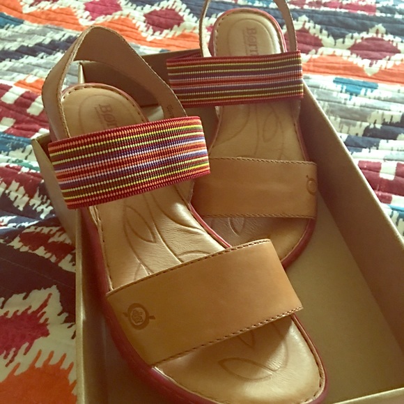 Born Sandals - Picture 1 of 4
