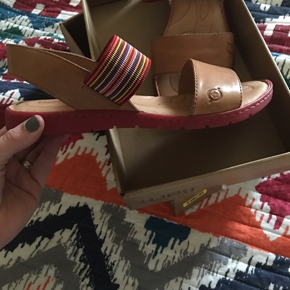 Born Sandals - Picture 2 of 4