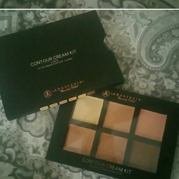Anastasia Cream-Contour kit