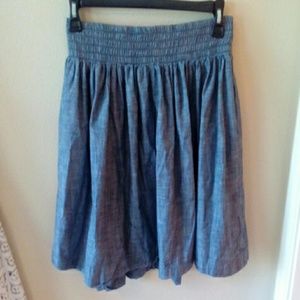 Banana Republic elastic waist skirt
