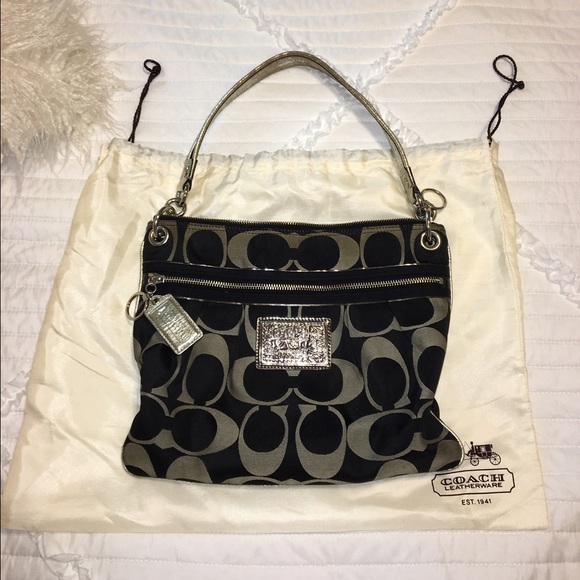 Coach Handbags - Coach Poppy Shoulder Bag