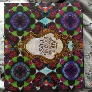 Urban decay: through the looking glass palette