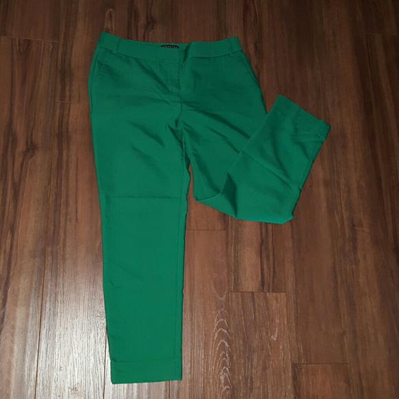 Express "editor" capris