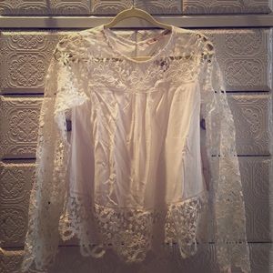 White lace boho blouse