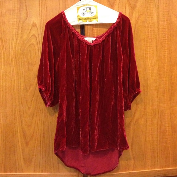 Beautiful Red Sundance Peasant Blouse