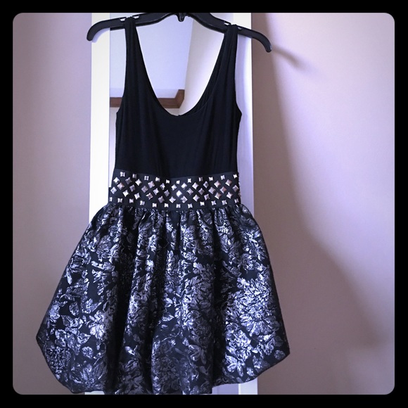 Do & Be dress - Picture 1 of 4