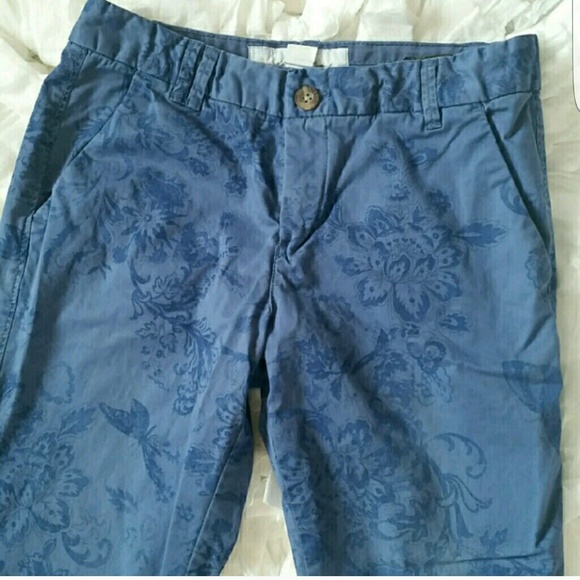 H&M Pants - 🌼Blue H&M Floral Print Pants