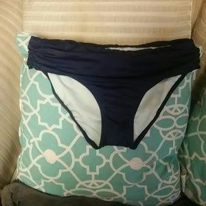 Navy Blue Vs Bikini Bottom
