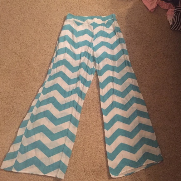 Aqua chevron boutique pants medium