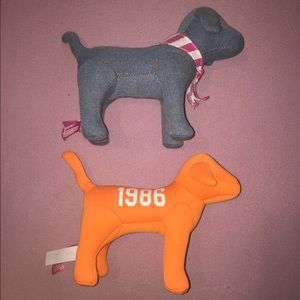 Victoria's Secret Pink dogs