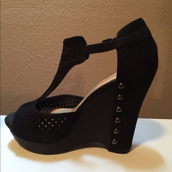 Gianni Bini platform wedges
