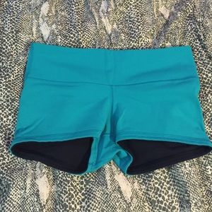 Lululemon boogie shorts