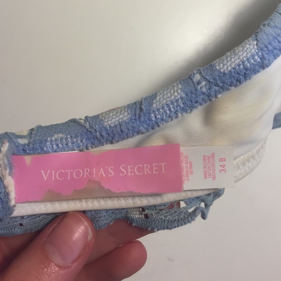 Victoria's Secret purple lace bikini top - Picture 4 of 4