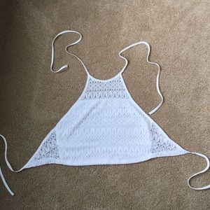 Tobi Halter Style Crop Top