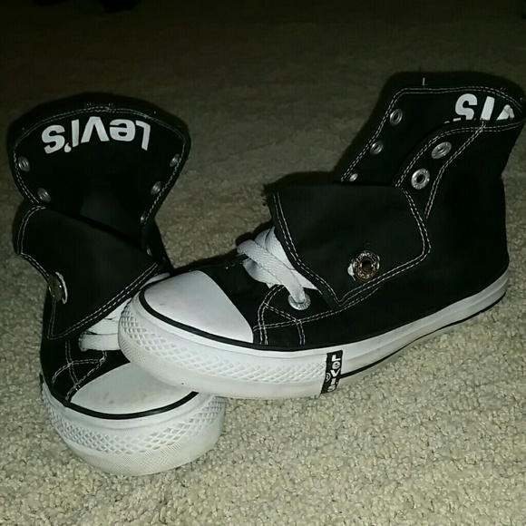 levi shoes