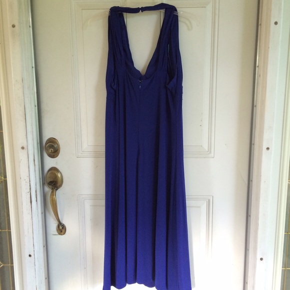 SOLD🌟 Blue Halter Dress -- - Picture 2 of 2