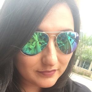 Meet your Posher, Mattie