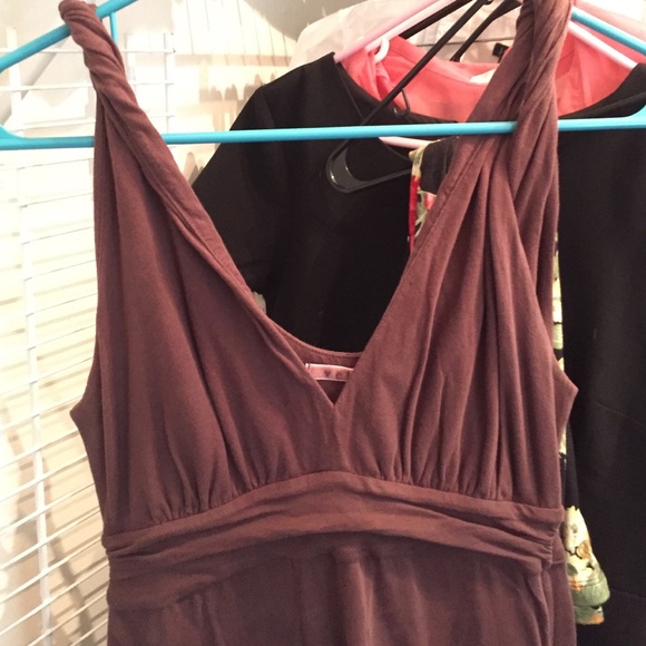 Brown dress