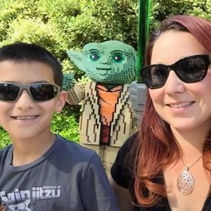 Meet your Posher, Jennifer