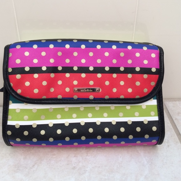 Stella & Dot Hang On Toiletry Bag