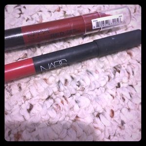 Nara dragon girl + NYX simply red lip combo!