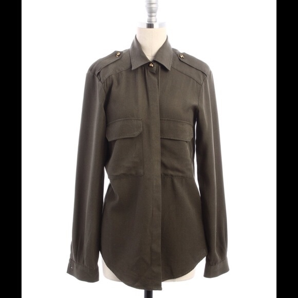 Zara skull button/ button up