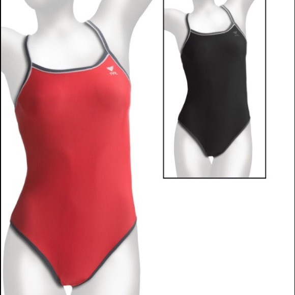 Reversible one piece swim suit