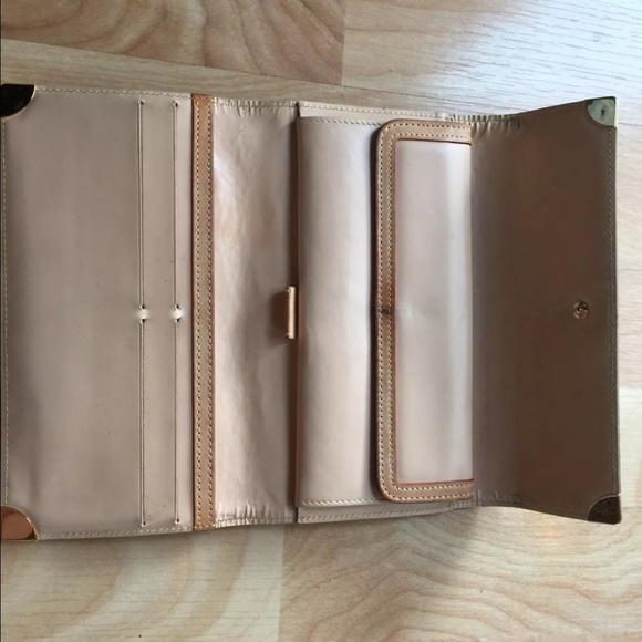 Louis Vuitton Multicolored Additional Photos - image 3