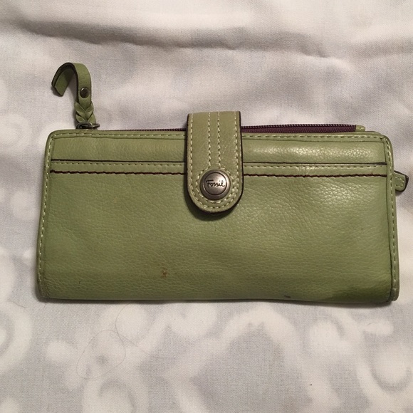 Light green fossil wallet