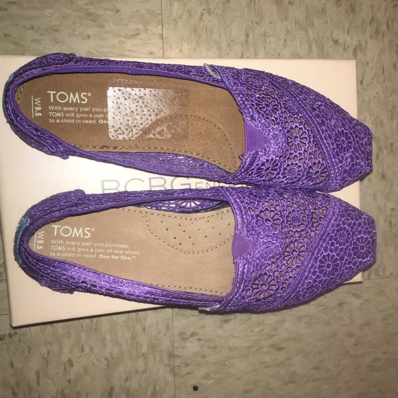 Authentic TOMS!