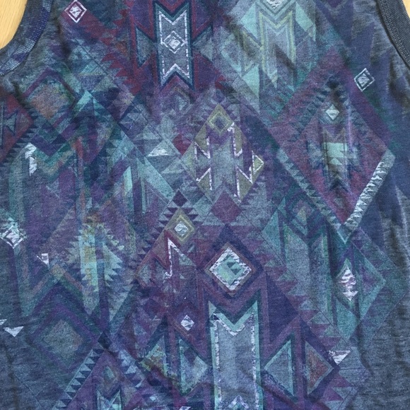 Aztec Chaser Tank - Picture 2 of 3