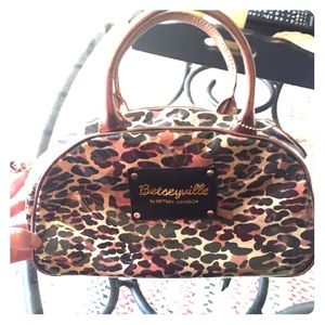 Betseyville makeup bag