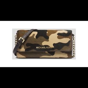Michael Kors Wallet on a Chain - BRAND NEW W/TAGS