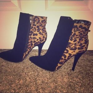 Leopard booties