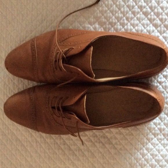 Brown tan brogues