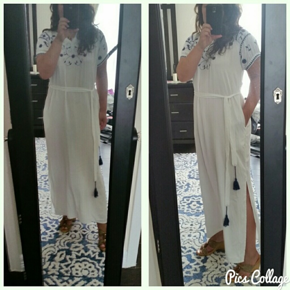 White side slit dress - Picture 3 of 4