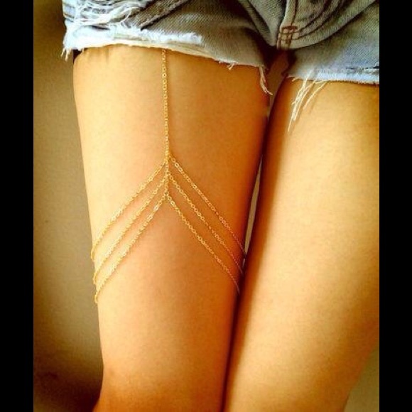 Jewelry - 3 layer leg chain