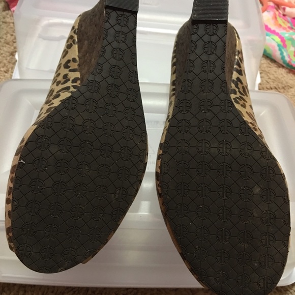 SOLD - Picture 3 of 3