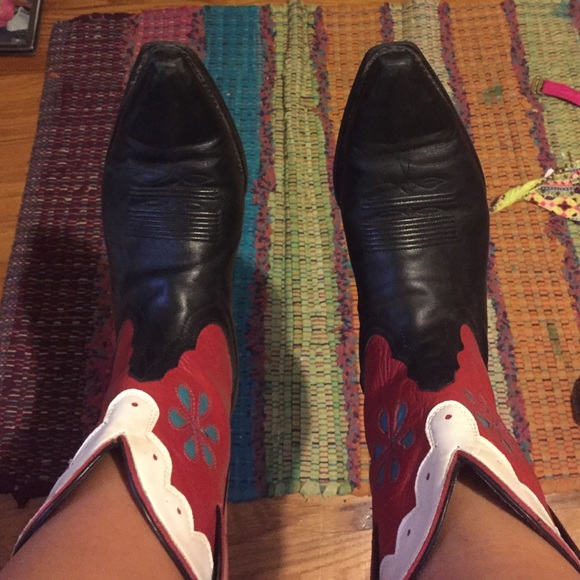 Black cowboy boots