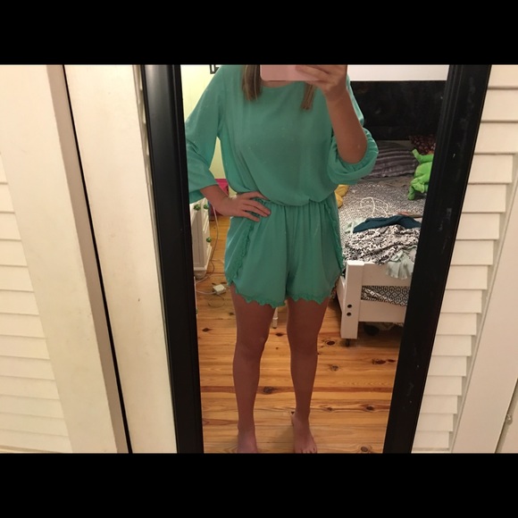 Romper - Picture 1 of 2