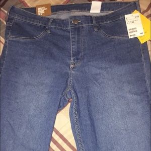 BRAND NEW H&M Skinny, Regular Waist Denim Jeans
