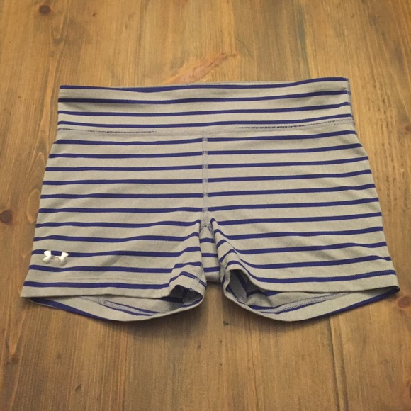 Under Armour Pants - Under Amour Yoga, Running Shorts  Size Small