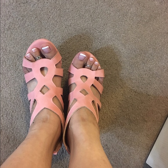 Women's sandals coral color