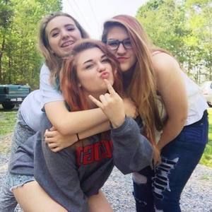 Meet your Posher, Antonia