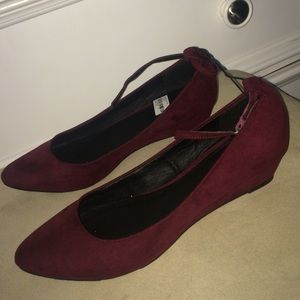 Burgundy forever 21 shoes