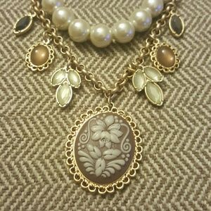 Lia Sophia Jewelry - Lia Sophia Cameo Necklace Lia Sophia Jewelry - Lia Sophia Cameo Necklace