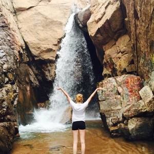 Meet your Posher, Tayloranne